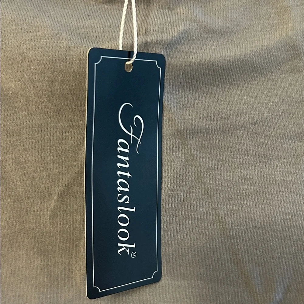 Women's Gray Crew Neck Sweater - Picture 2 of 4